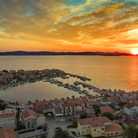 Apartamento With Parking Space Bibinje, Zadar - 20529 Bibinje